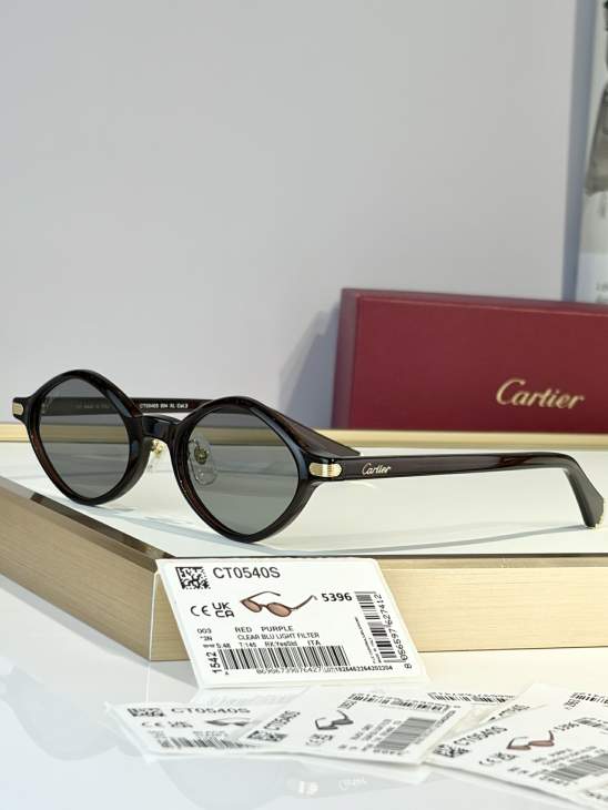 Picture of Cartier Sunglasses _SKUfw79683772fw